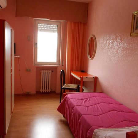 Hotel Maremonti Vico Del Gargano Room photo